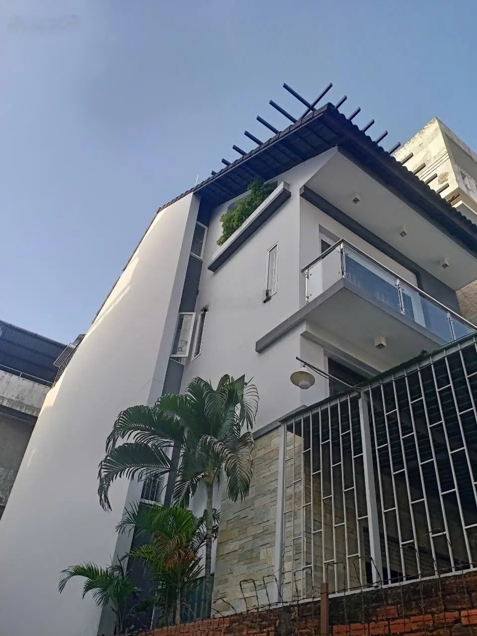 Chính cần bán gấp, 69m2 hẻm xe hơi, phường linh xuân, 2 tầng nhỉnh 4.x tỷ