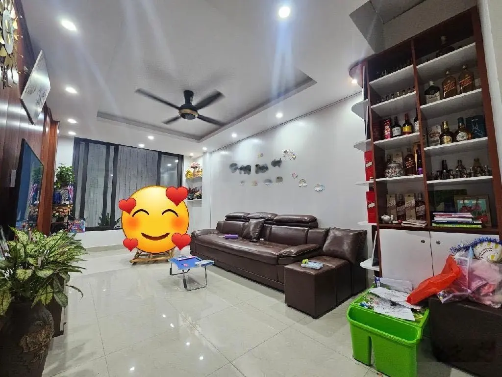 Siêu phẩm Quang Trung chỉ 10,9 tỷ nhà 66m2 5 tầng ô tô tránh gara sát phố chủ tự xây mới vài năm