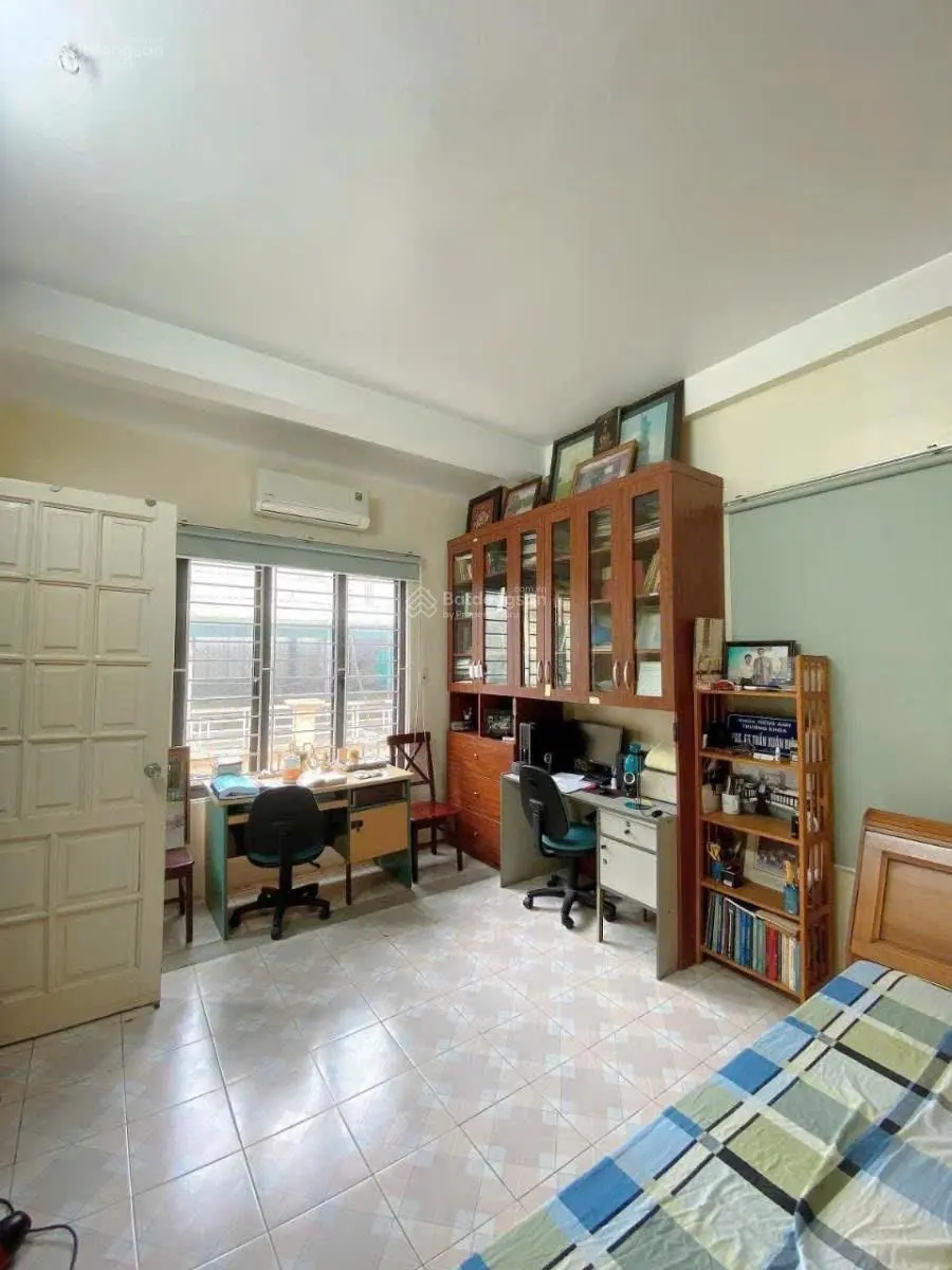 Nhà phố Phan Đình Giót - 68m2 - ô tô đỗ - lô góc 3 thoáng - mặt tiền bề thế - kinh doanh - 280tr/m2