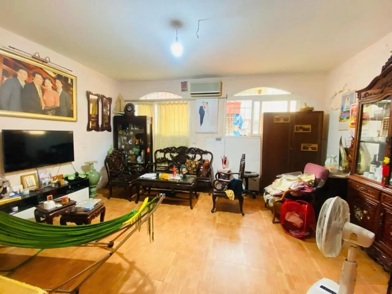 Phân lô vỉa hè 2 bên oto tránh Phương Mai Đống Đa. 90m2 5 tầng MT 6m 28 tỷ
