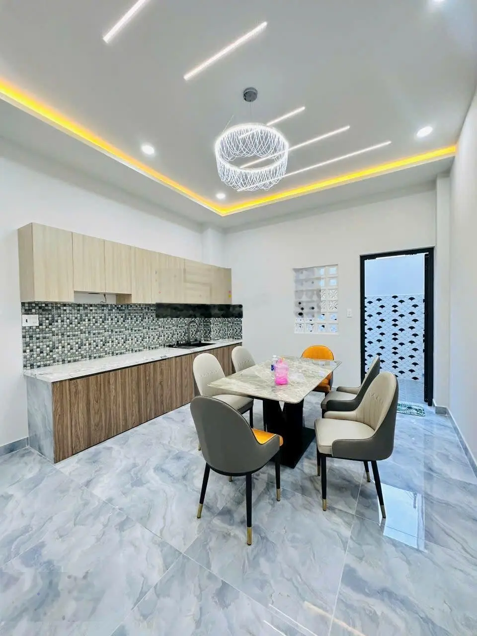Bán Nhà Mặt Phố tại Đường Thạnh Lộc 28, Quận 12, TP.HCM, 7,85 tỷ, 125m2