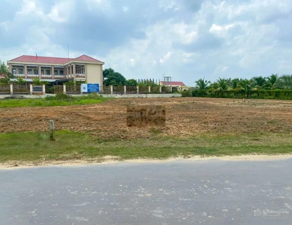 Bán lô đất 210m2 ngay trường học, gần KCN Minh Hưng 3, gần QL13 sổ sẵn