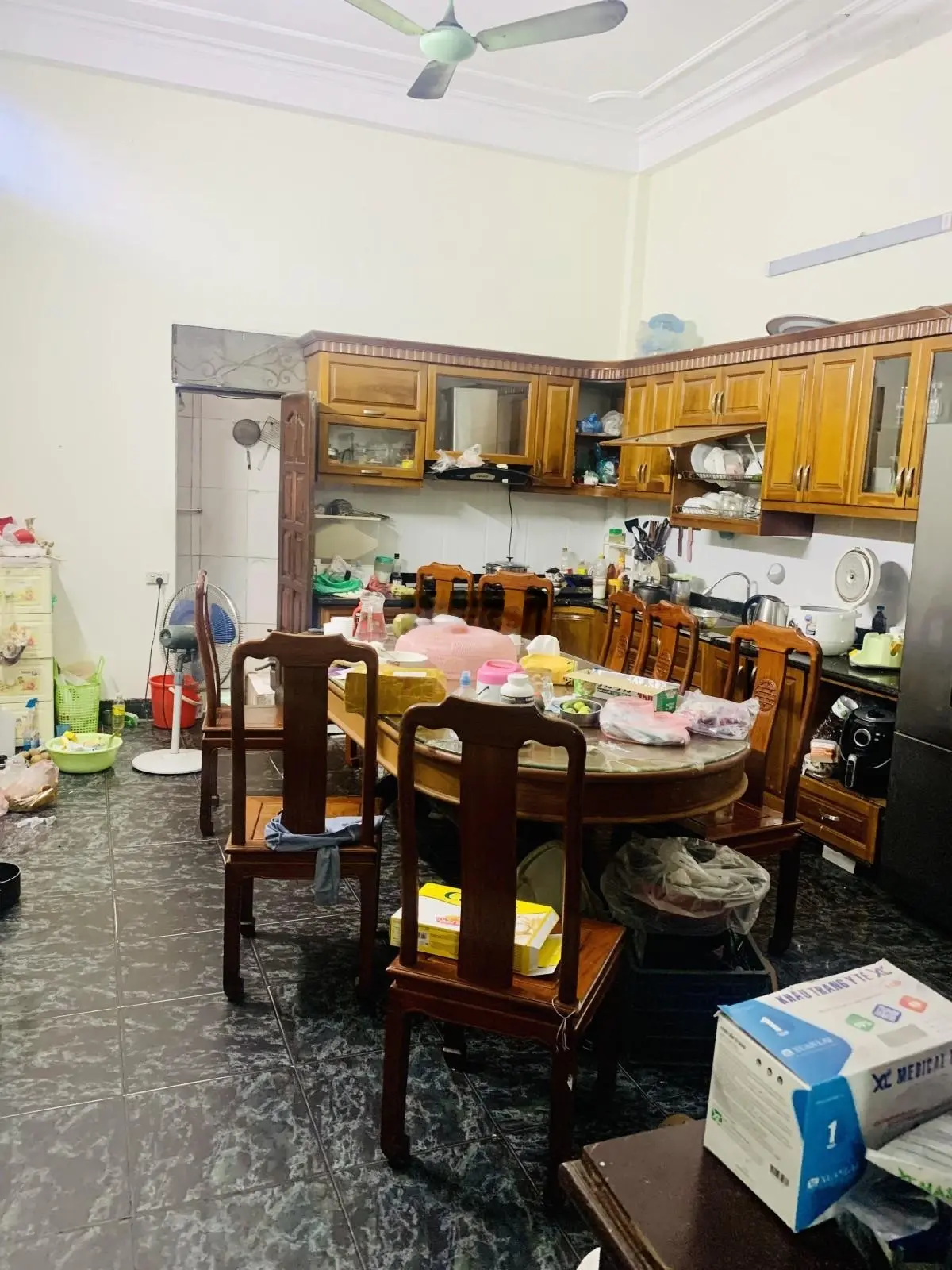 Cần Bán nhà riêng phố Xã Đàn nhà 75m 5 tầng MT 4,6m chỉ 12,6 tỷ KD sầm uất Ôtô vào nhà.
