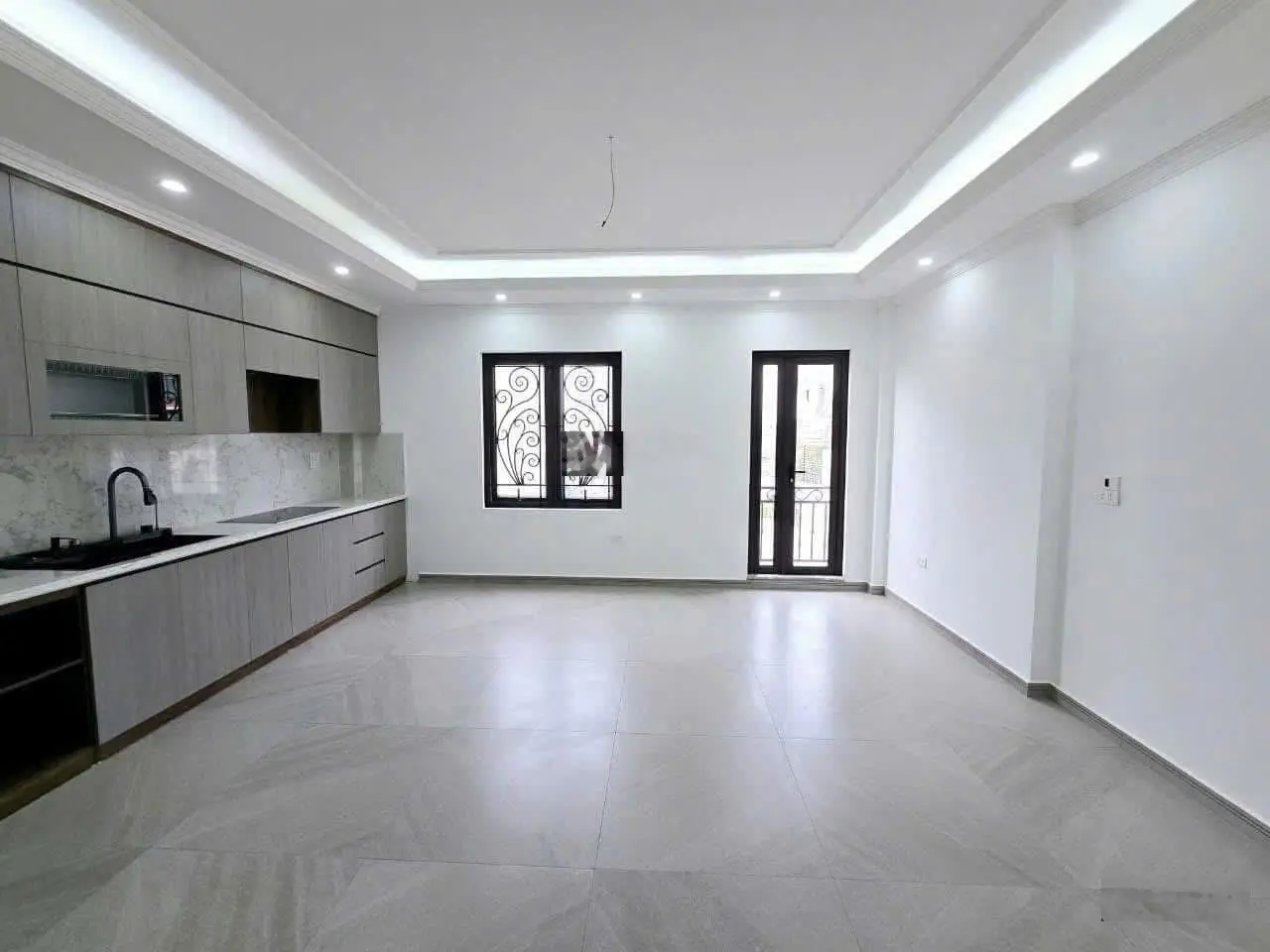 Bán nhà phân lô VIP ô tô tránh phố Trần Quốc Hoàn, Cầu Giấy 55m2x7 tầng thang máy, giá nhỉnh 20 tỷ
