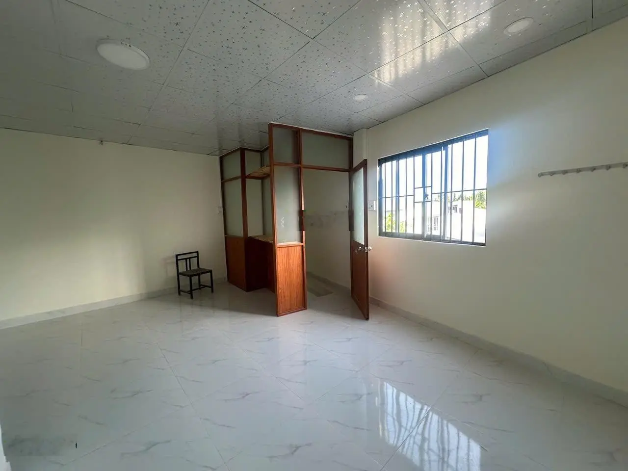 Bán nhà mặt tiền kinh doanh đường rộng 20m giá rẻ nhất thị trường