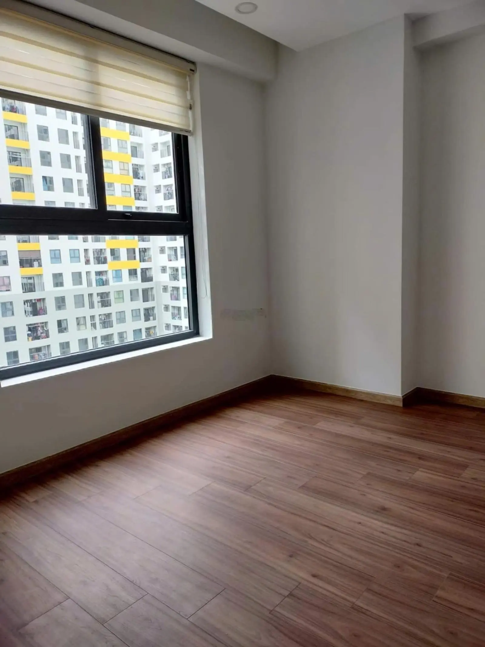 BÁN CĂN HỘ 2PN2WC TẠI BCONS GARDEN, CHỈ VỚI 1,45 TỶ VND, 57M2, Tầng trung đẹp. trọn thuế phí