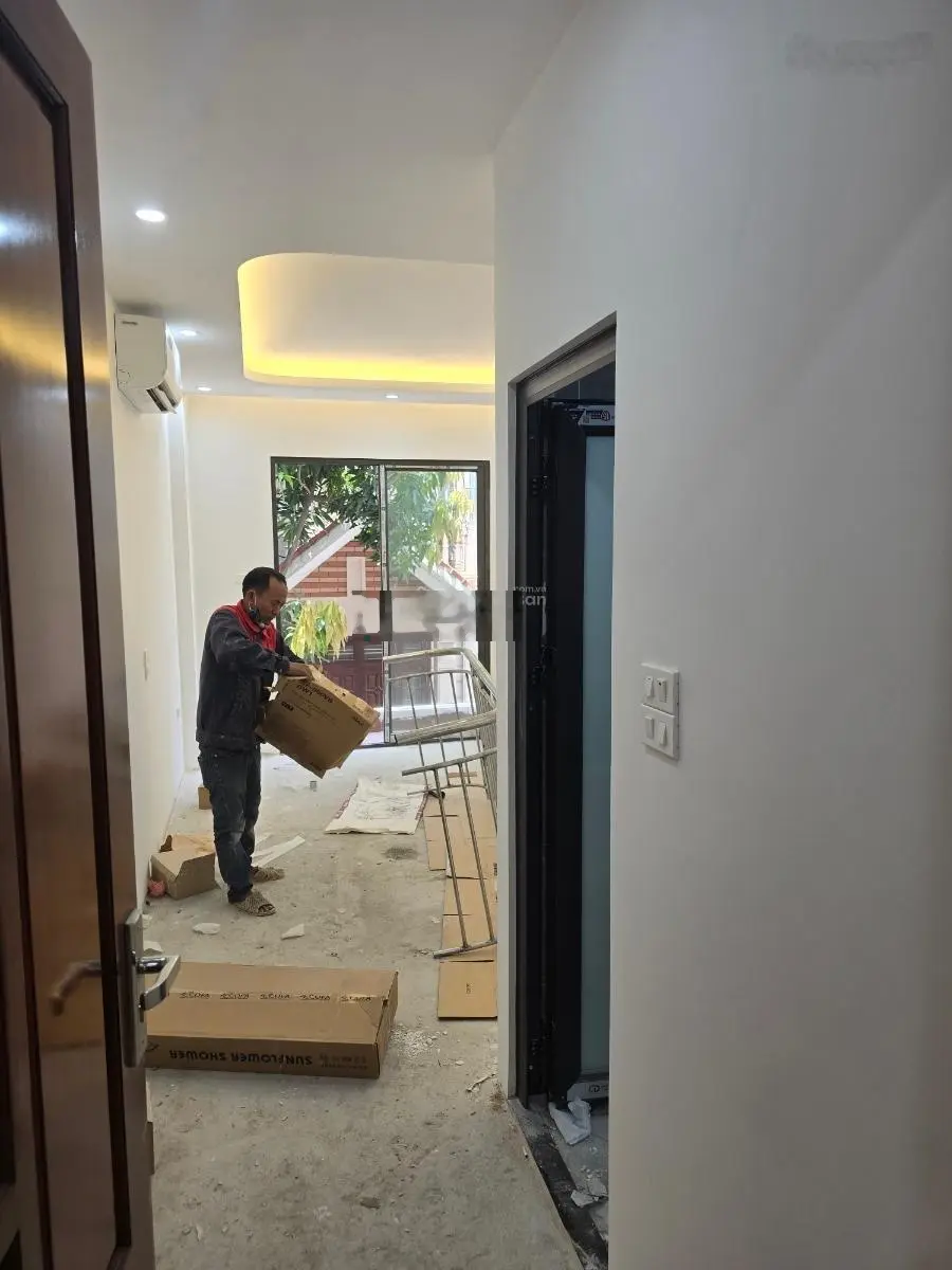 Nhà mới xây văn cao đội cấn 43m- 5tầng- 5ngủ- 2 mặt ngõ- cách ô tô 20m