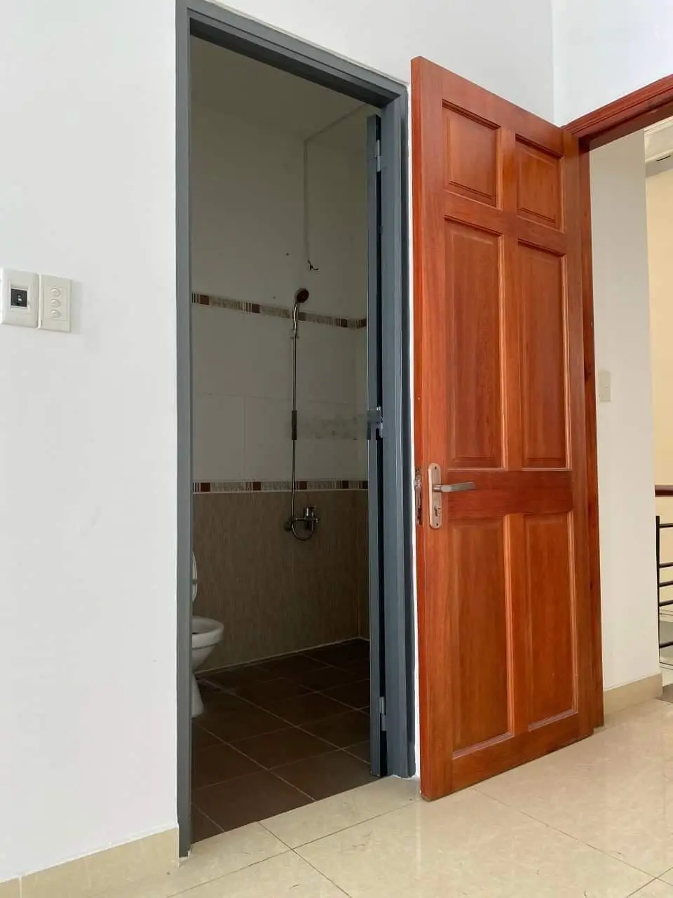 Tôi chuyển công tác - cần bán nhà gấp - sổ hồng chính chủ. LH : 0346 850 ***