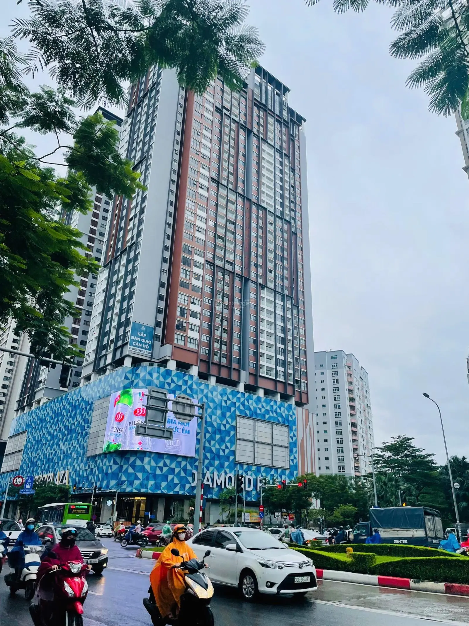 Bán căn 4 phòng ngủ rộng 150m2 có 3 ban công, nhà mới đang làm sổ tại BRG Lê Văn Lương