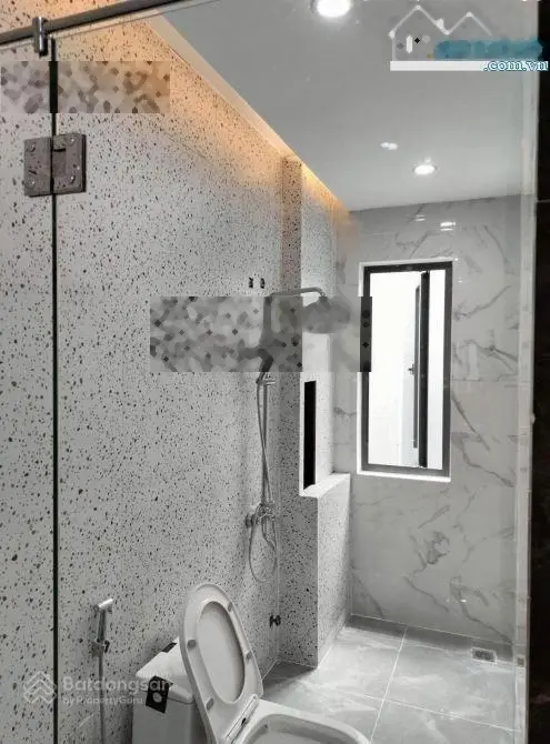 Bán gấp nhà Bùi Thị Xuân , p3, Tân Bình. Giá 2,5tỷ. SHR, pháp lí chuẩn