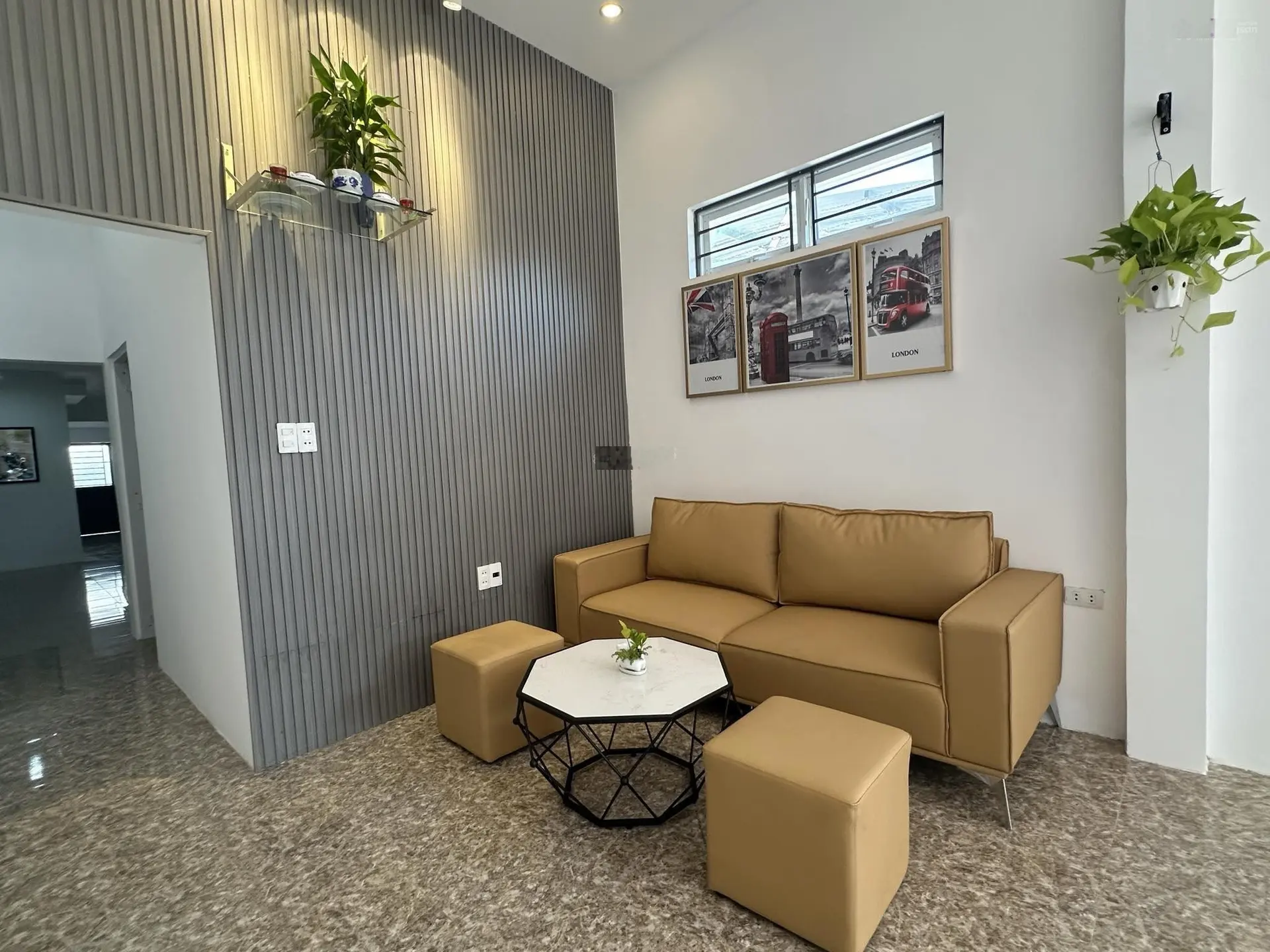Anh Trịnh chính chủ bán nhà vị trí đẹp ngay trung tâm thị xã An Nhơn giá chỉ 2 tỷ 19 TL