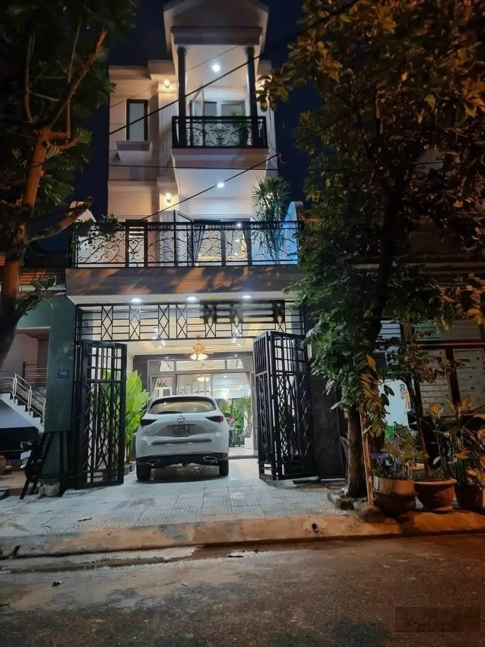 QUÁ RẺ! 3Tỷ580 sở hữu nhà diện tích lớn 87m2 ngay Hoa Lan, P.7, Phú Nhuận. Thuê 28tr. Sổ hông riêng