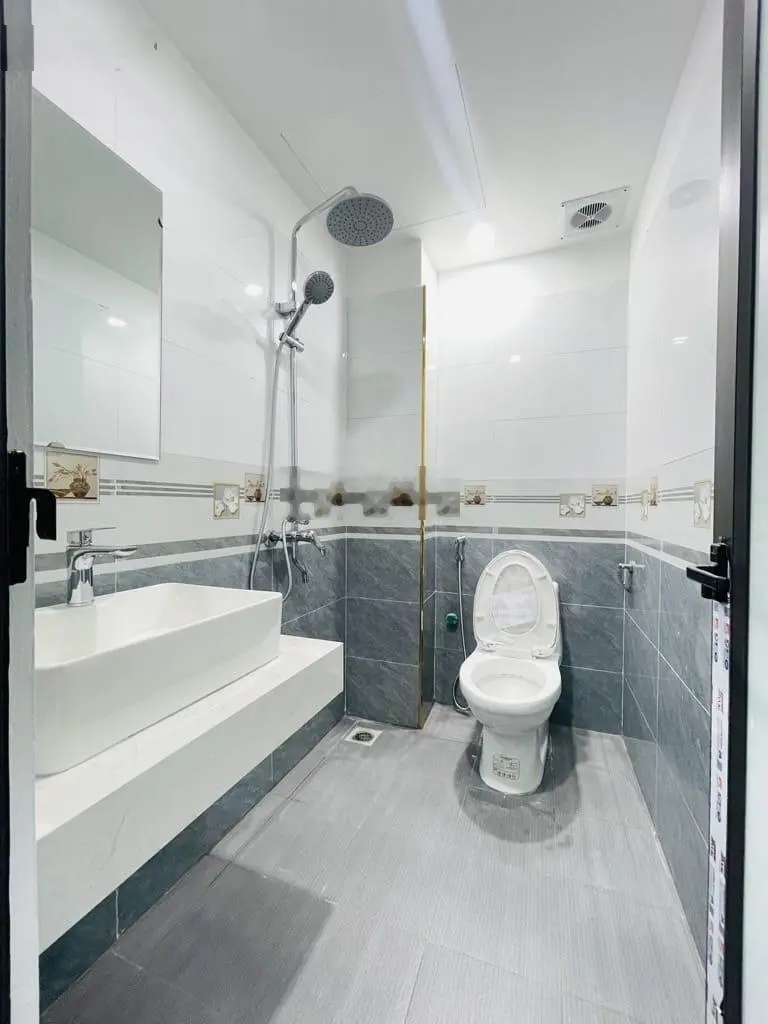 Bán nhà xây mới 38m2 - 4 tầng. Tại Di Trạch Hoài Đức S 38m2 MT 3,5m giá. Chỉ có 3,5 tỷ