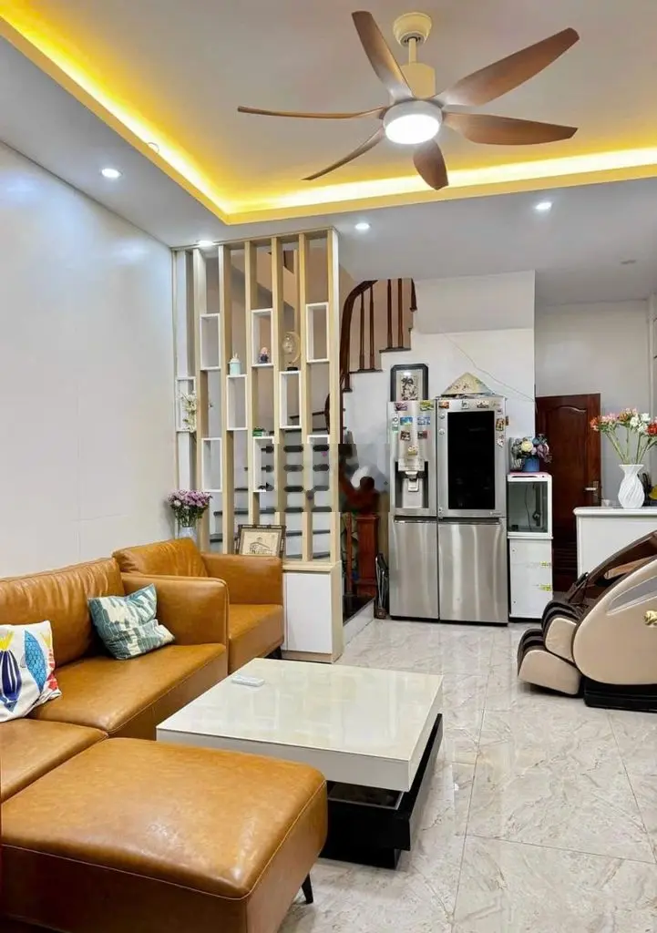 Siêu hiếm, bán nhà hồ tùng mậu, ngõ nông,gần ô tô,5 tầng,32m, 6.5 tỷ