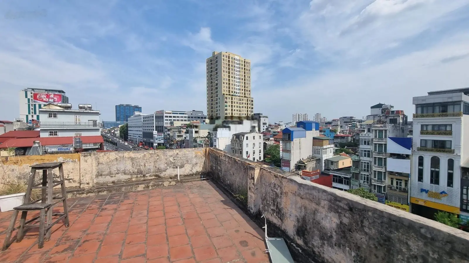 Cần bán: Nhà mặt phố Trường Chinh, quận Đống Đa, mặt tiền khủng, kinh doanh các loại, giá 19 tỷ