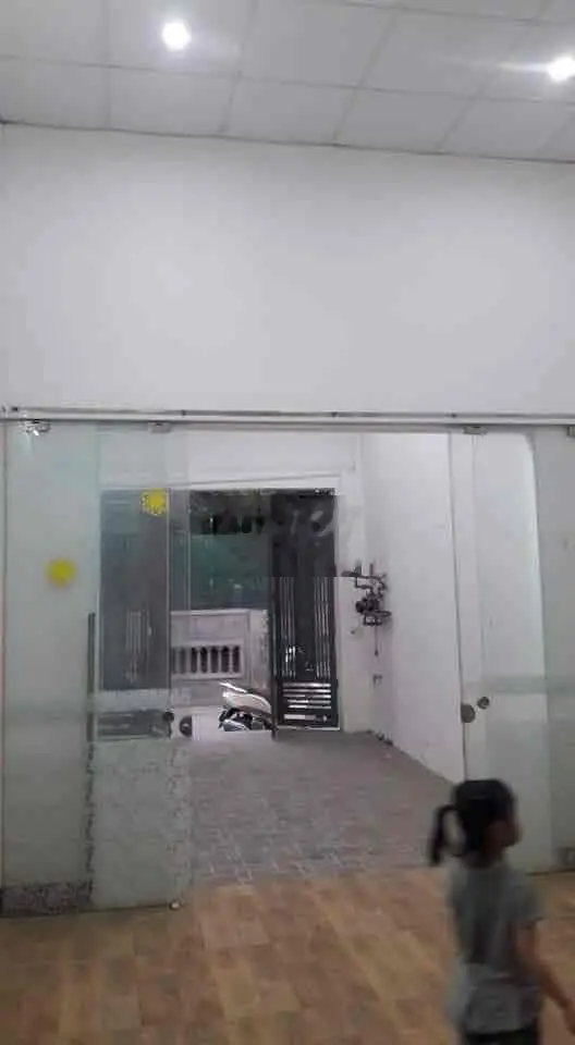 Nhà mặt tiền ngõ 20,trương văn lĩnh,nghi phú