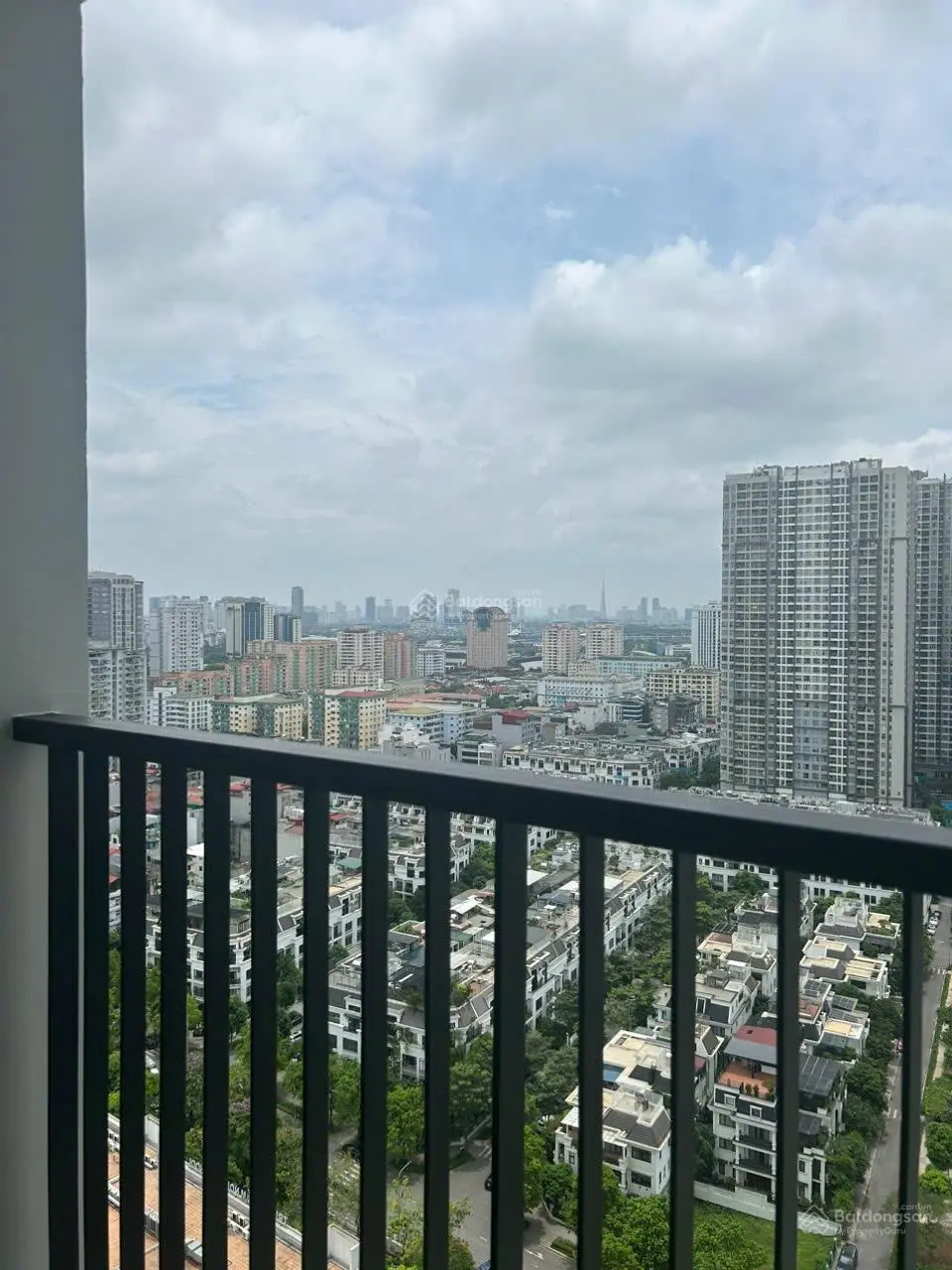 (ĐỘC QUYỀN)Bán quỹ căn 2-3pn toà HOÀNGTHÀNH PEARL Mỹ Đình,nhà mới sẵn nội thất giá tốt nhất khu vực