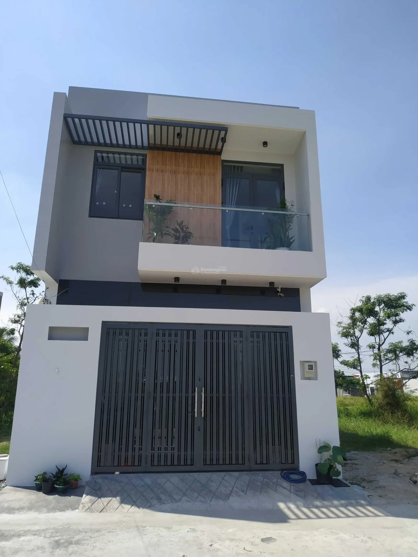 Bán đất Bình Chánh đường Hoàng Phan Thái