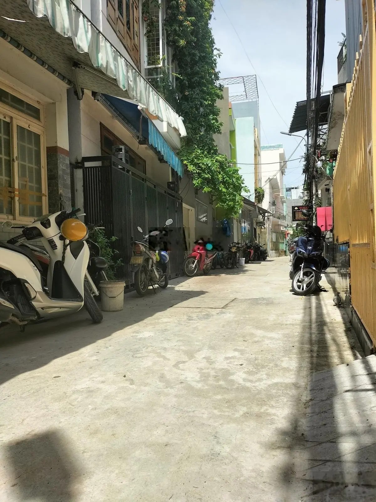 Chỉ hơn 2tỷ - cách mt vài bước chân - kiệt 3m thông phan thanh