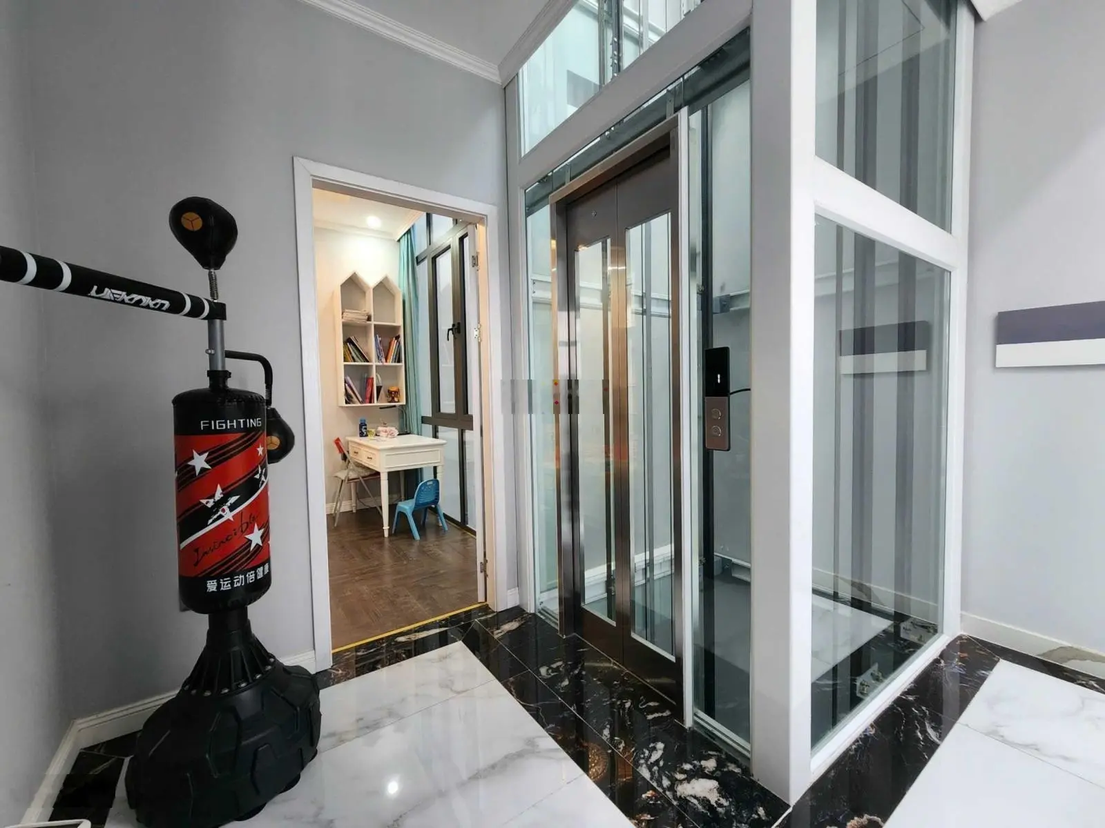 Bán căn liền kề Ngọc Trai view công viên hoàn thiện có thang máy sẵn sổ LH 0934 663 ***