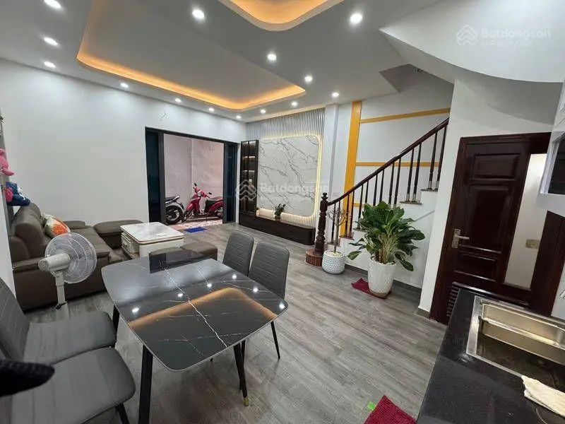 Bán nhà ngõ 79 cầu giấy, hà nội. diện tích 34/39m2. giá 7.385 tỷ vnd !!!
