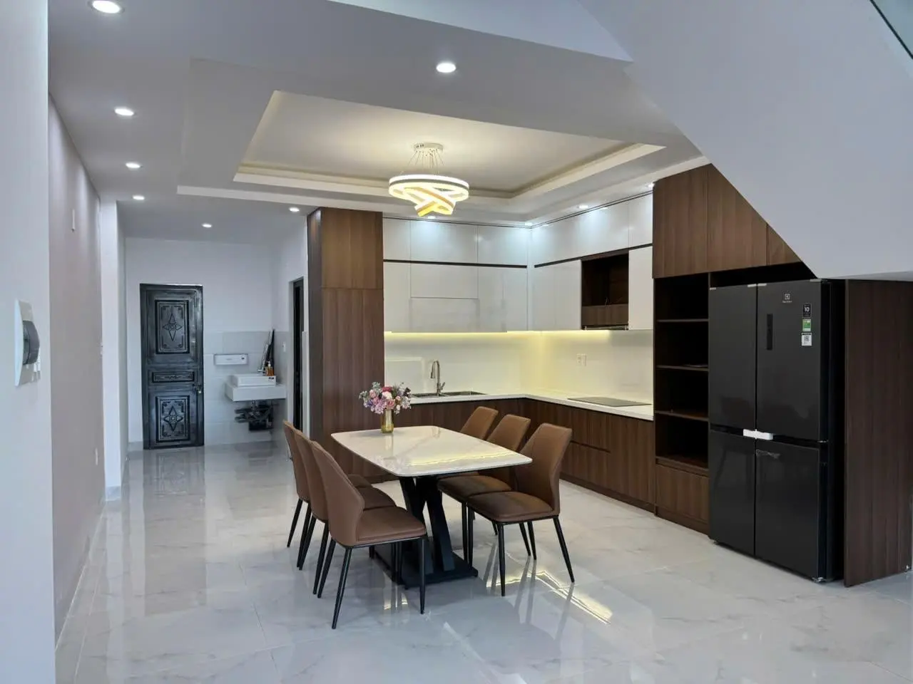 Bán nhà đẹp 3 tầng nam hòa xuân hói kiểng 11 giá 5ty8. lh: 0932.558.159