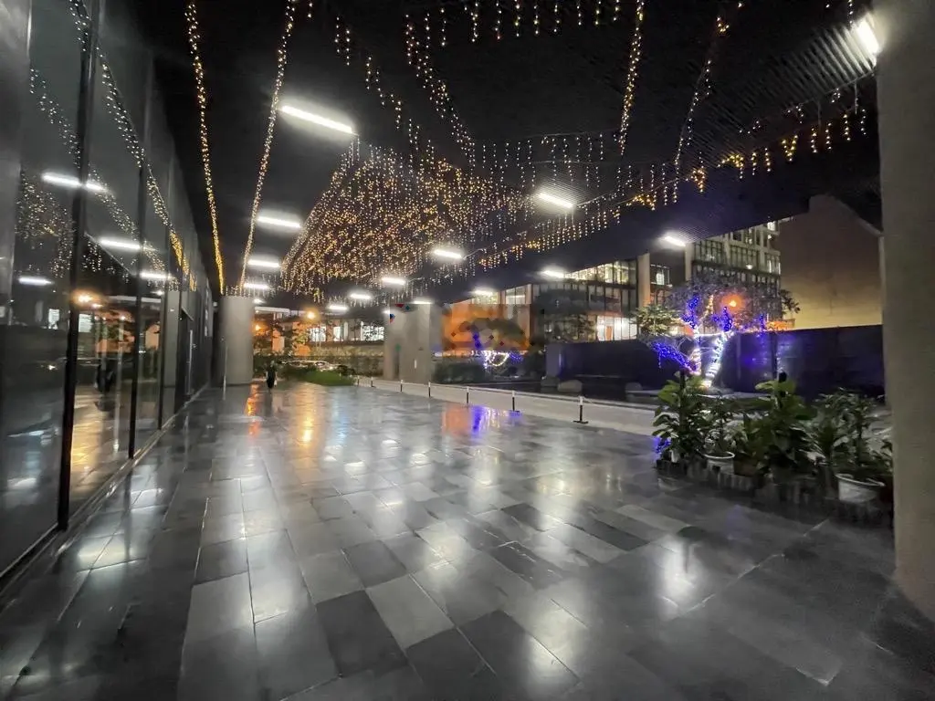 Chính chủ gửi bán căn hộ Dolphin Plaza Trần Bình_3pn nội thất đẹp