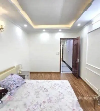 Hiếm có, nhà ĐỘI CẤN-BA ĐÌNH-HÀ NỘI, DT: 31m2 x 3 Tầng-MT: 5m / Giá : 5,35 Tỷ