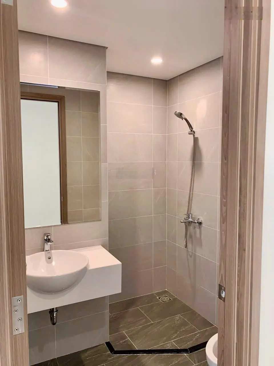 Chỉ 700tr Căn Hộ 1PN+ Beverly Solari Oasis Vinhomes Quận 9