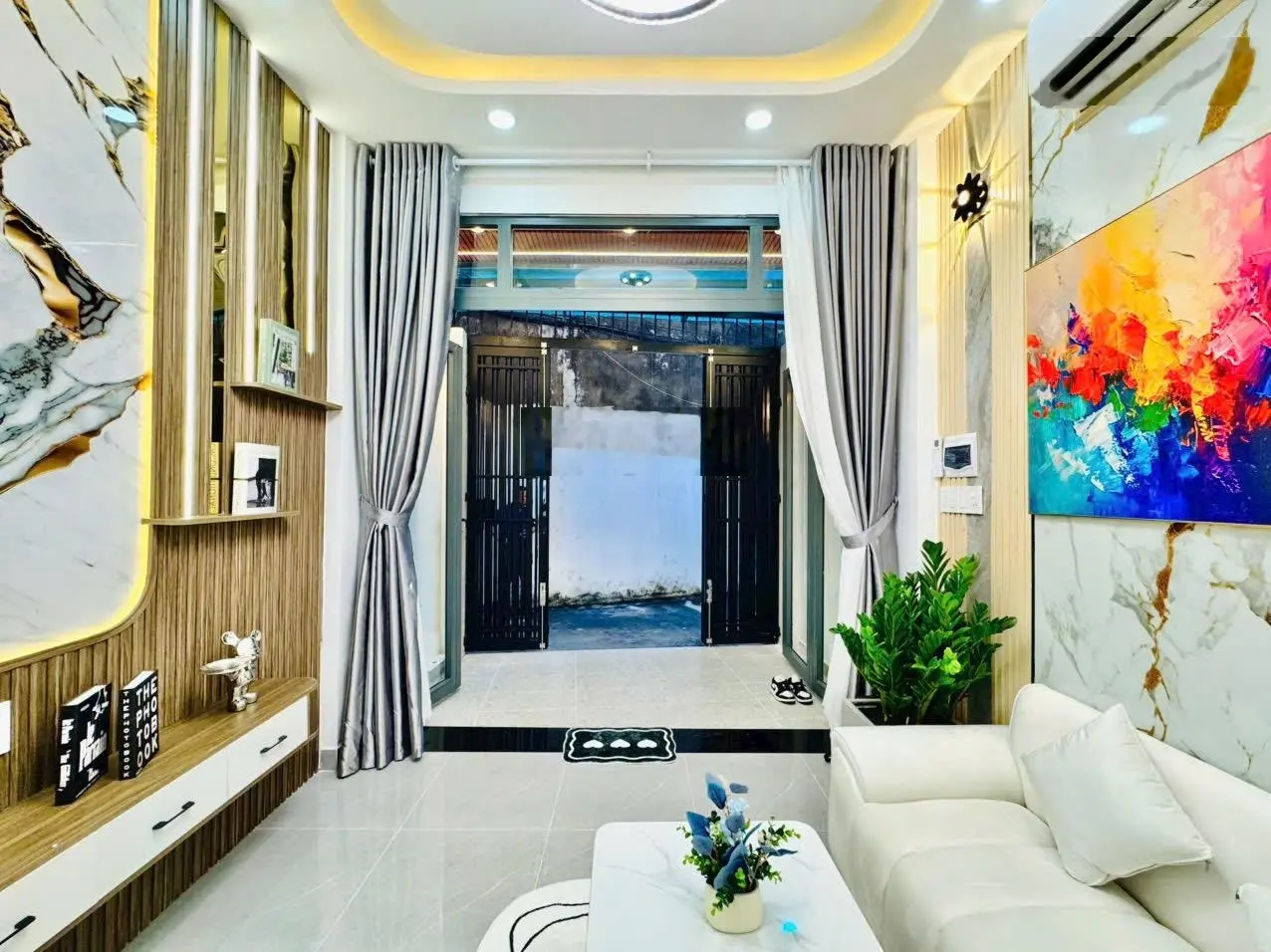 Hạ 300 triệu, nhà 3 tầng đẹp - gần mặt tiền - sân thượng chill - Nơ Trang Long, 3.2m x 11m, 30m2
