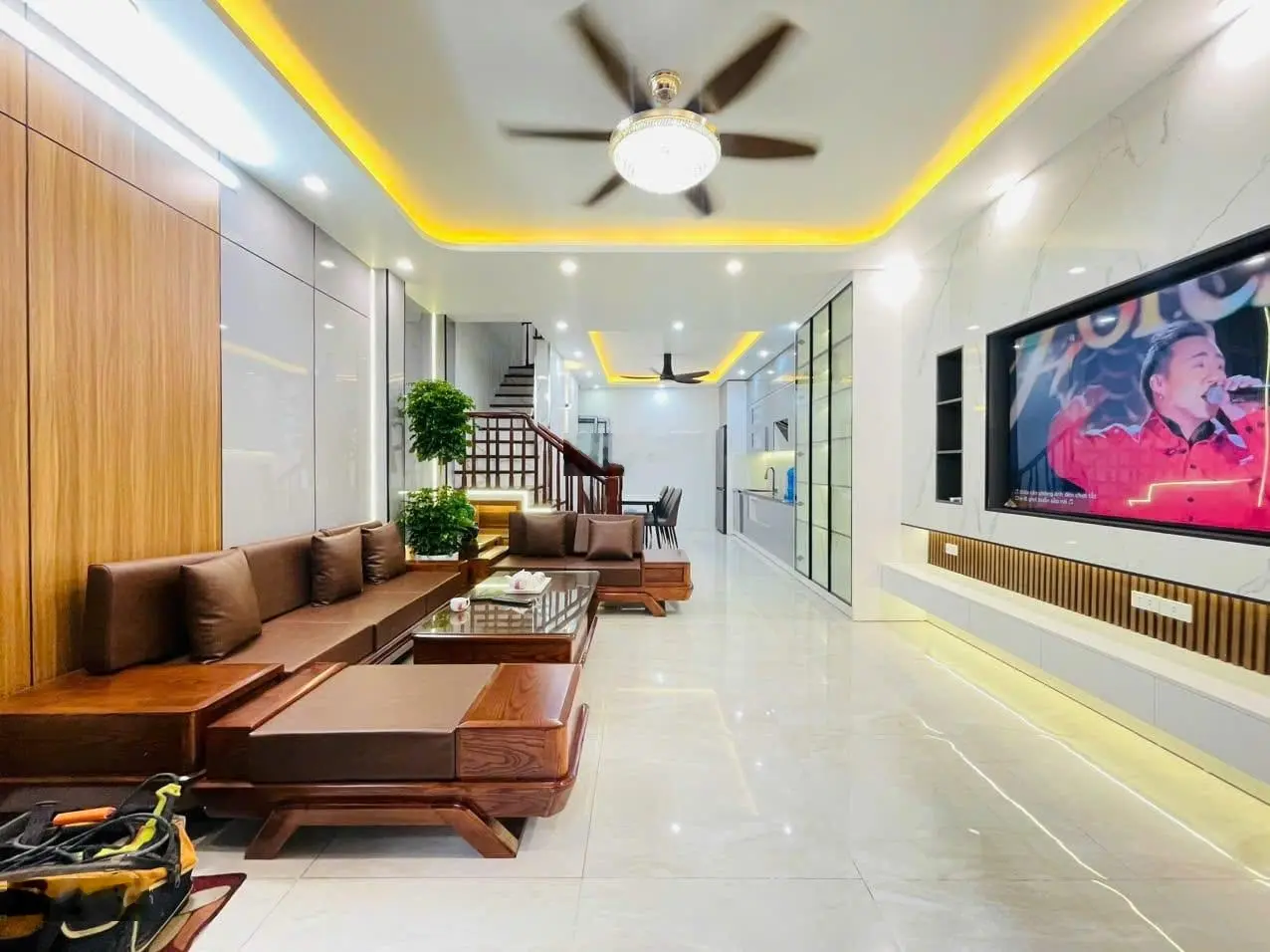 Mặt ngõ thông kinh doanh Nhân Hòa! 5m ra ô tô tránh, nở hậu, ngõ thông, cửa sổ các tầng 53m2*5T