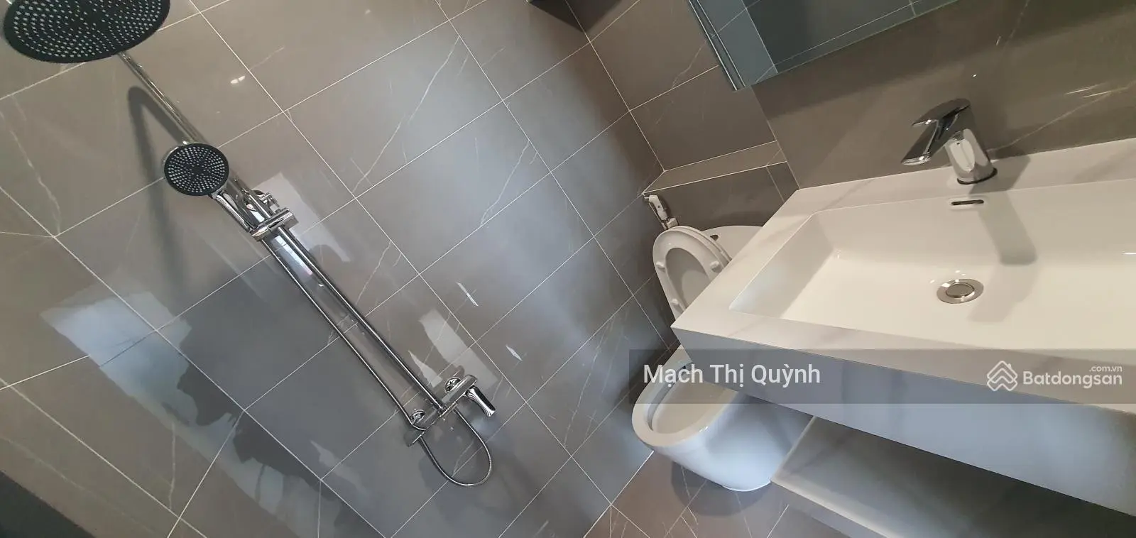 Bán nhà riêng 4PN, 5WC, 70m2 tại Hà Huy Giáp, Thạnh Lộc, Q12, giá tốt 6,95 tỷ viêu sông