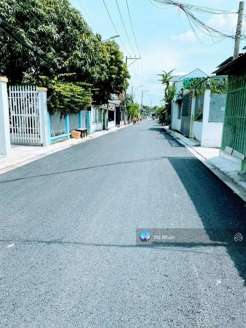 Bán gấp đất đường Trần Đại Nghĩa, P4, Vĩnh Long. DT: 6x20m = 120m2, gần công viên đài truyền hình