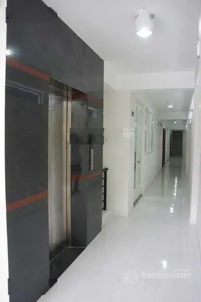 Bán thanh lý tòa nhà 5 tầng sẵn hơn 40 Phòng hẻm xe tải Tân Bình cách MT Cộng Hòa 100m giá 32.6 tỷ