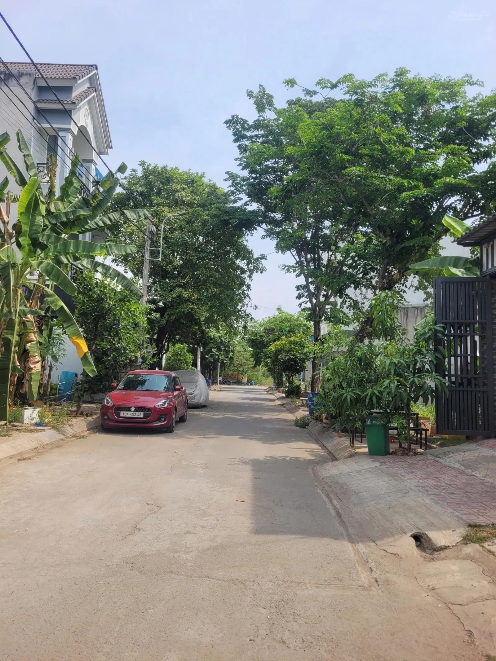 Nhà hẻm xe ô tô Phường Long Thạnh Mỹ đã sổ hồng TP Thủ Đức Q9