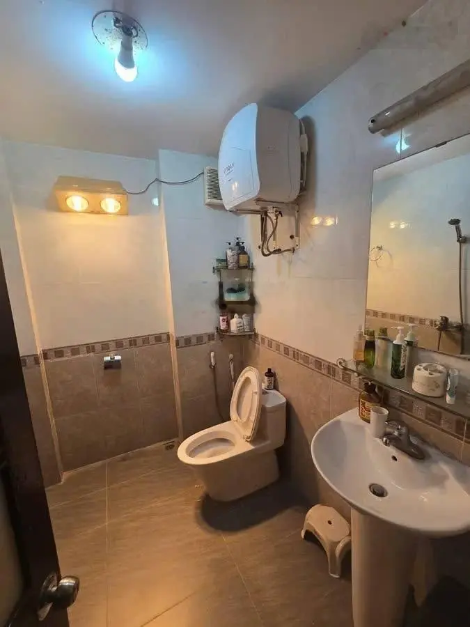 Bán nhà riêng Mỹ Đình, dt 56m2, ô tô đỗ cửa, giá 13.8 tỷ. Lh: 0372541866