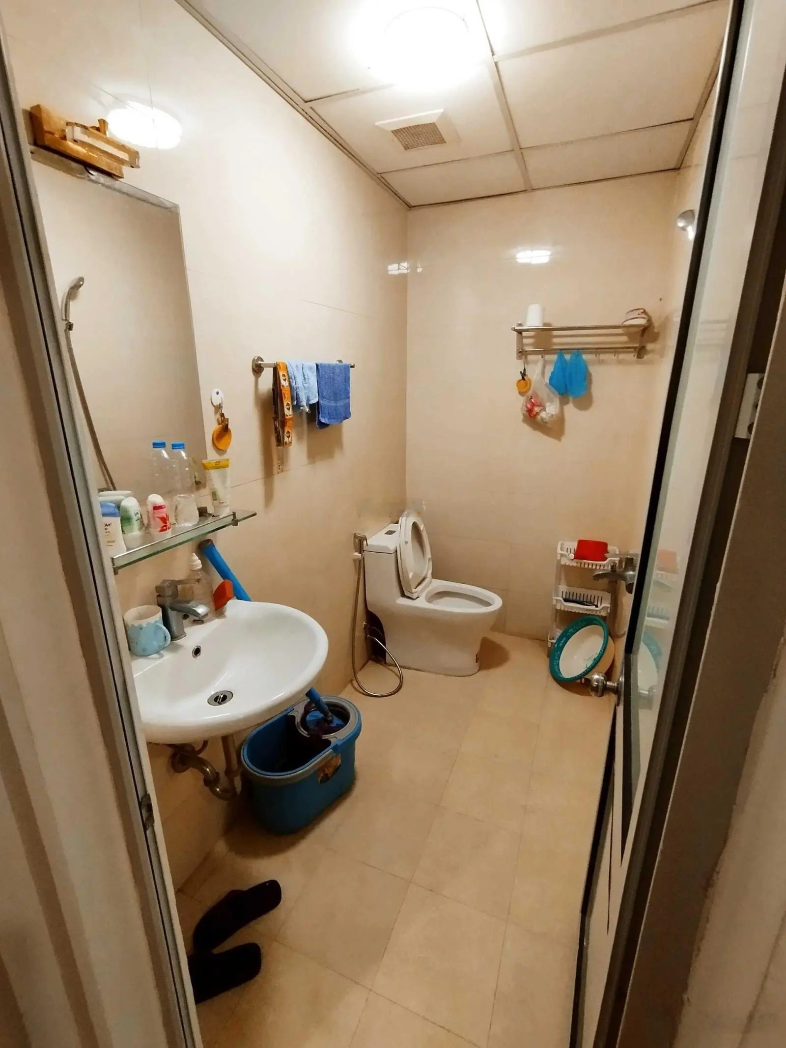 Chung cư C37 Bắc Hà 4.1tỷ 85m2 thiết kế 2 ngủ 2 vệ sinh chủ tặng nội thất, sổ đỏ Hà Nội
