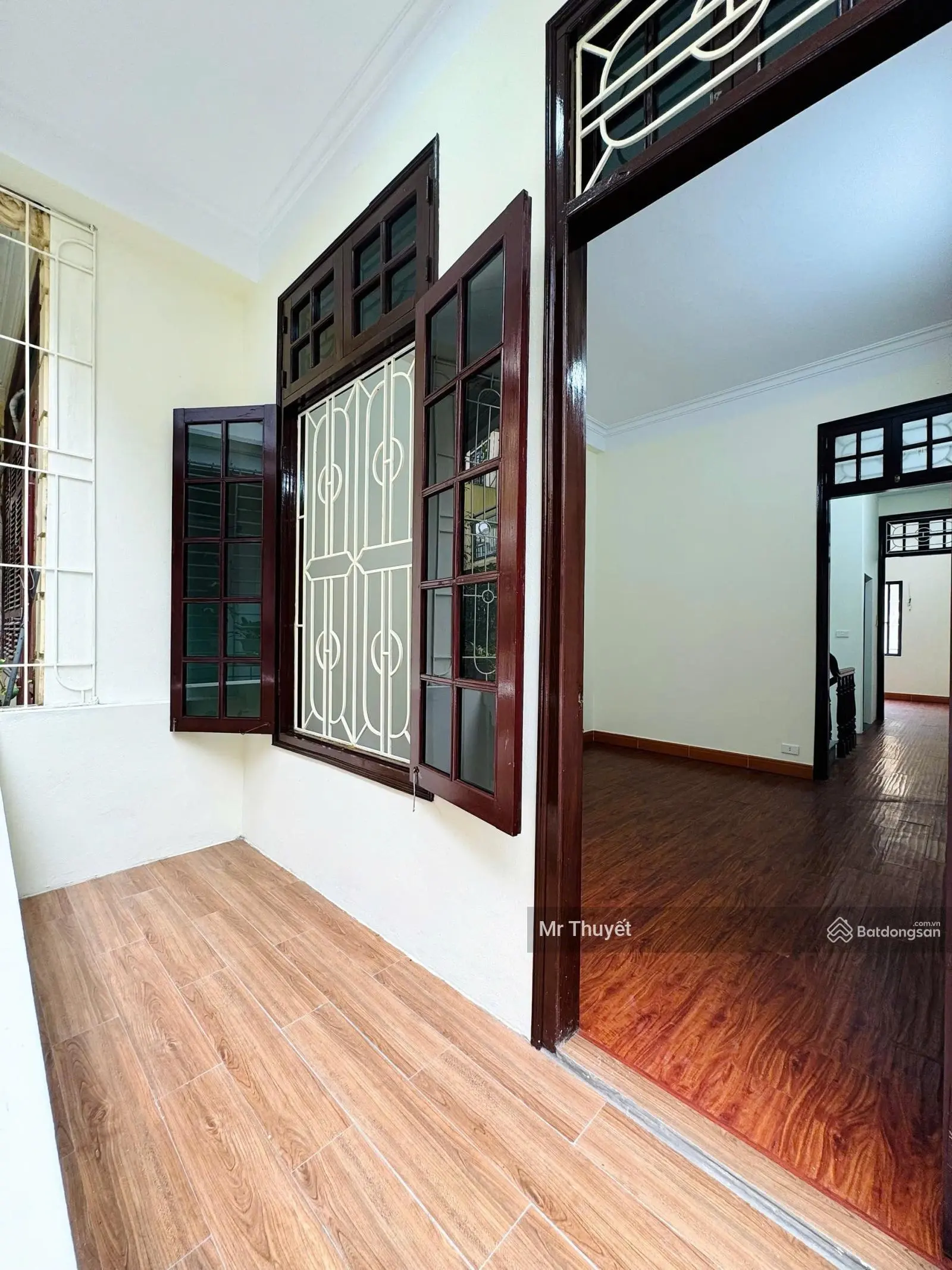 Cực hiếm! dân xây 40m-4 ngủ-phân lô quân đội-ô chờ thang máy-ô tô qua nhà-gần việt pháp hơn 8 tỷ