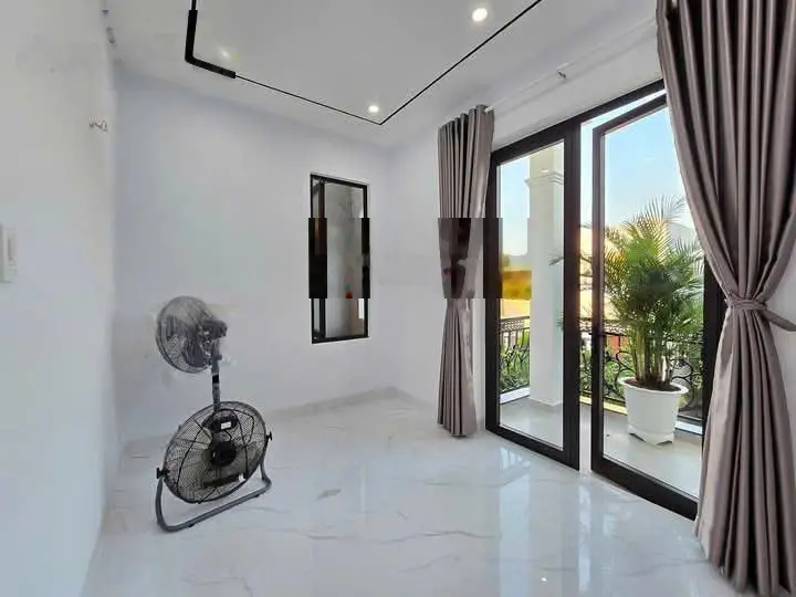 Cần Bán gấp nhà 3PN-3WC 75m2 Hoàng Hoa Thám hẻm 6m - full nội thất mới giá 2ty5