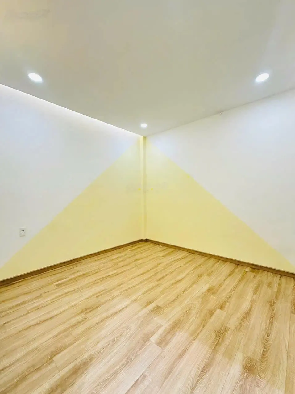 Bán nhà cực đẹp Gò Dầu 3,6* 7 giá 2 tỷ580 hẻm thoáng mát
