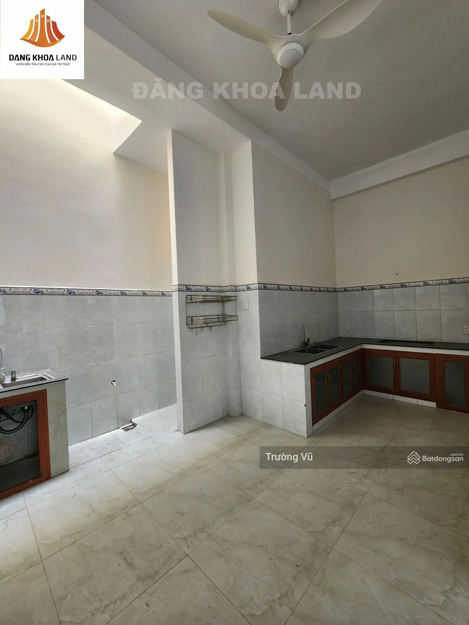 bán nhà 3 tầng hẻm xe tải 5,5x17 94m2 sát mặt tiền đường12, tam bình, giá 6ty8 đang thuê 16tr/th