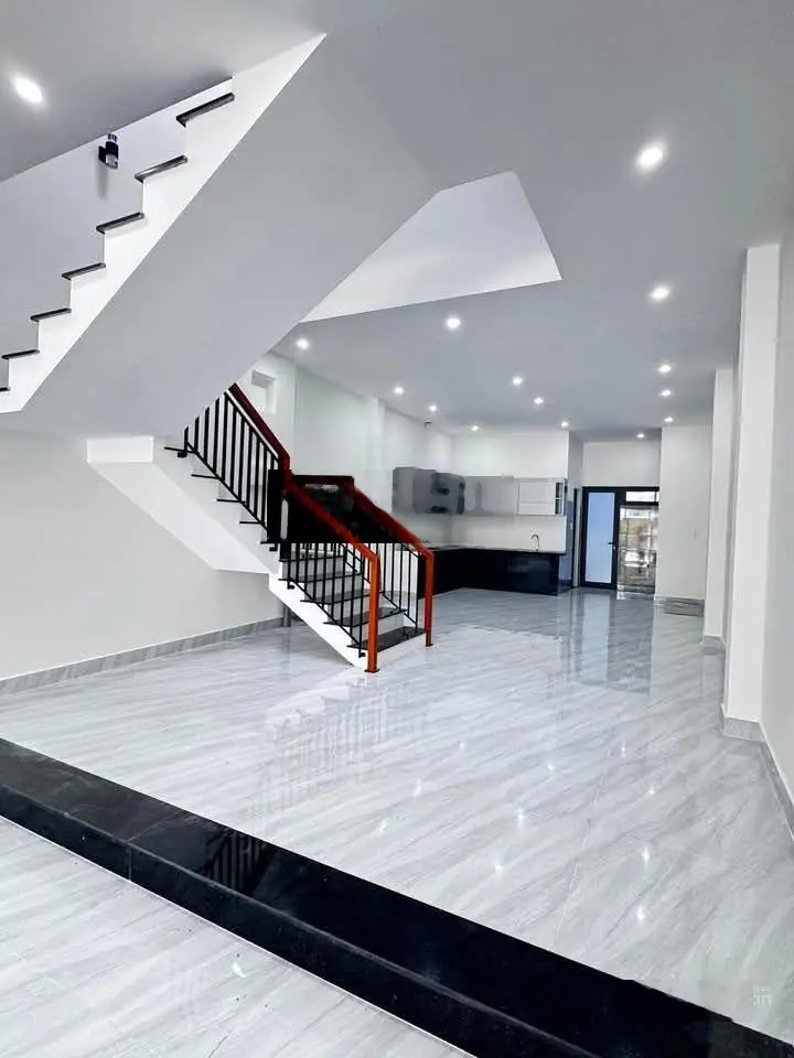 Cần bán gấp căn nhà mặt tiền đường 7m5 Nguyễn Chí Diễu, Sơn Trà, An Hải Bắc