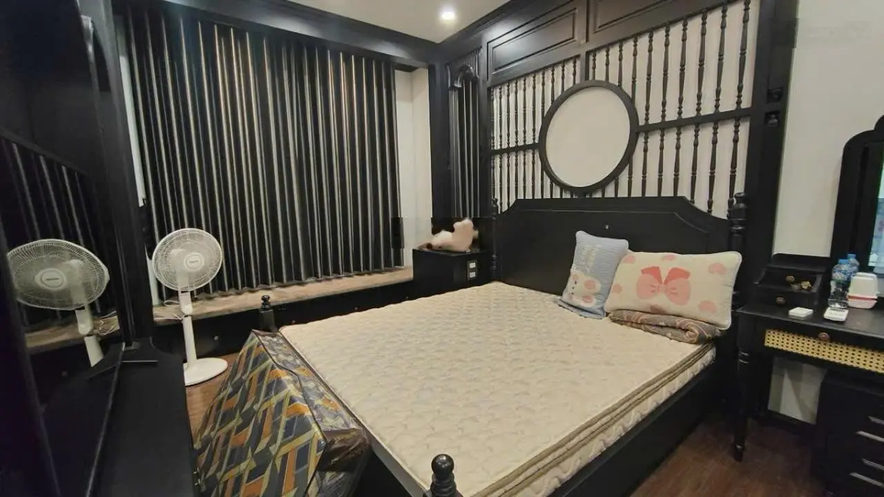 Bán nhà phố Phùng Chí Kiên, lô góc, phân lô cán bộ, full nội thất nhập khẩu 54m2, 22.5 tỷ