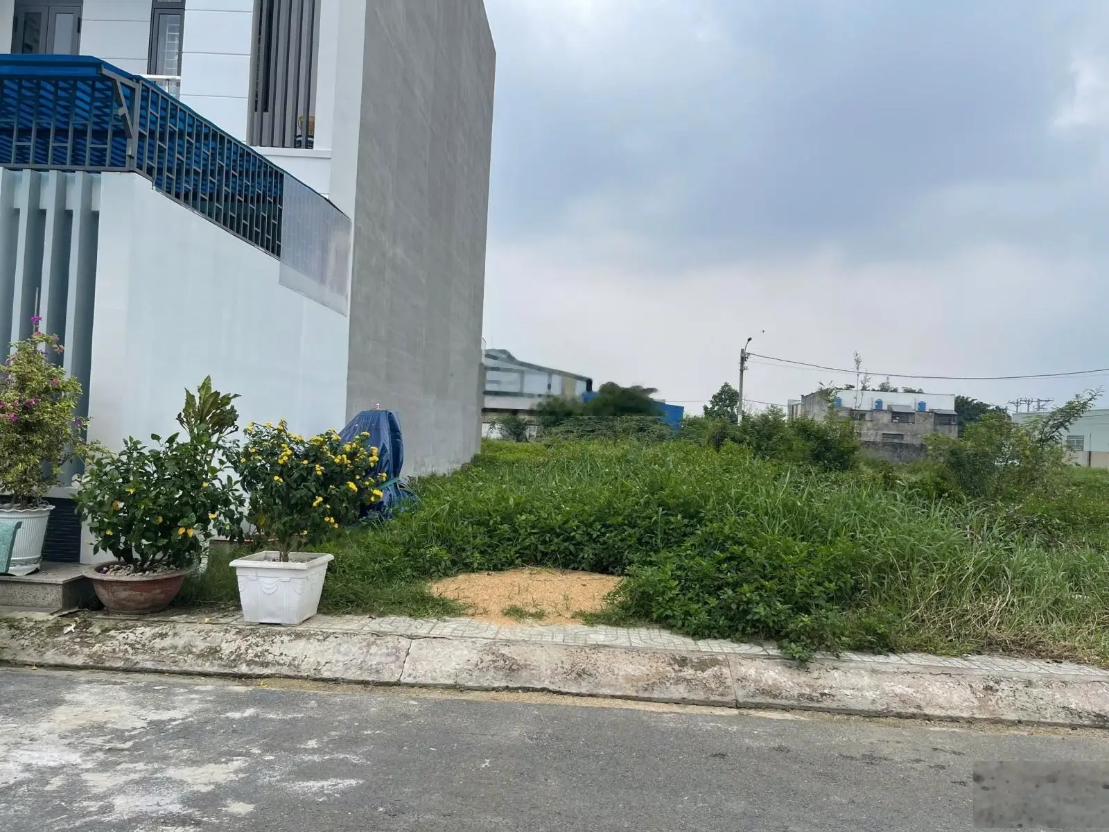 Ngay khúc chợ Chùa, Phú Tân cần bán gấp nền thổ cư 116m2 chỉ 520tr, bao sang tên SHR , hỗ trợ GPXD