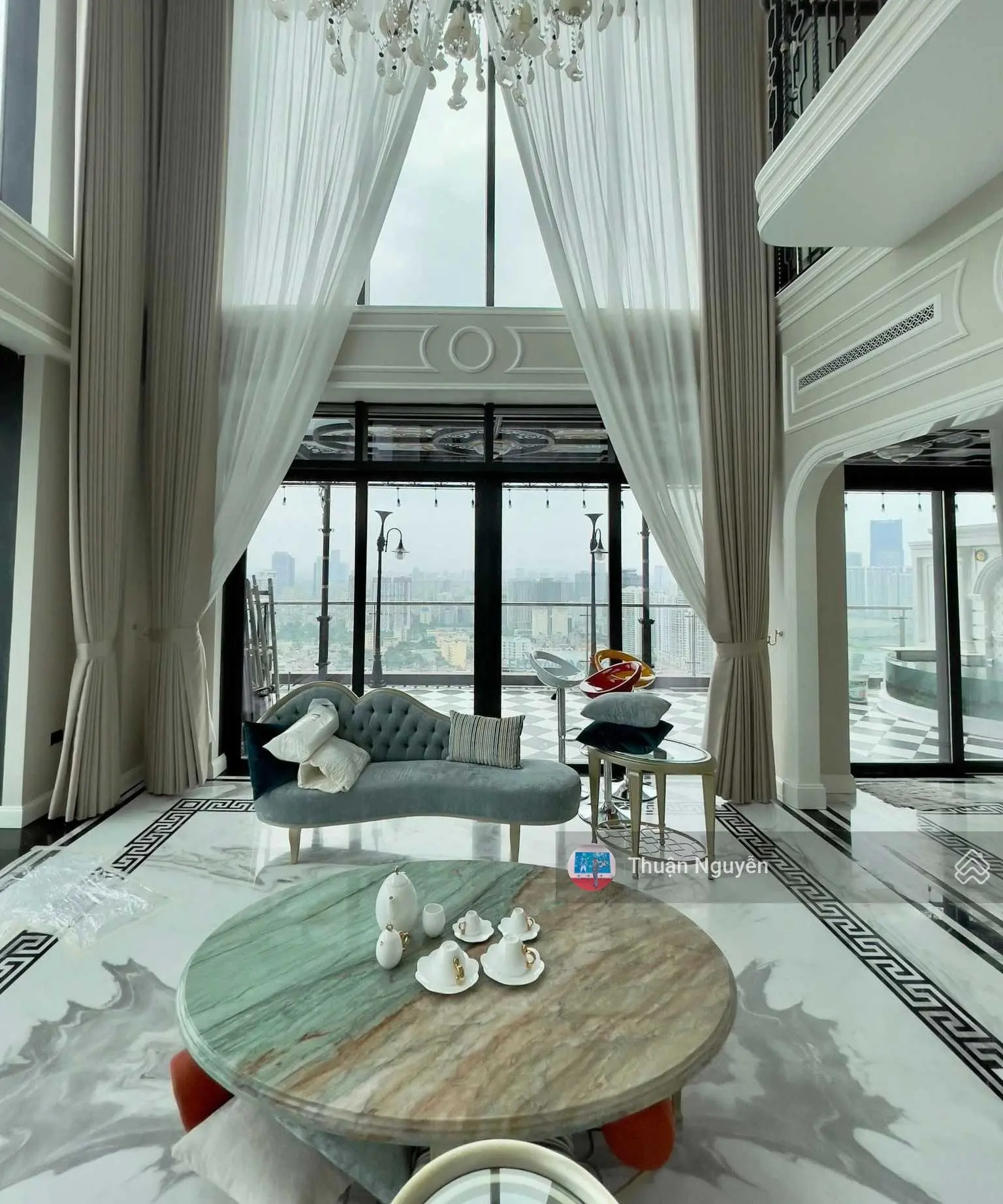 Bán gấp Penthouse/Duplex Iris Garden Mỹ Đình 4PN - 185m2 Nhà bàn giao thô, Lh 0937 466 ***
