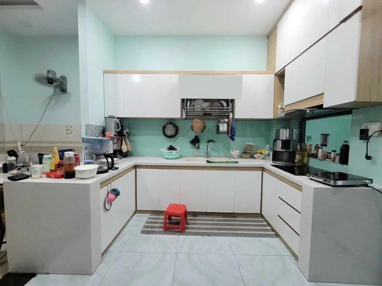 Còn sót lại căn diện tích lớn 90m2- Ngang khủng 5m- ngay mặt tiền P.13 gần Văn Lang. Gía tốt