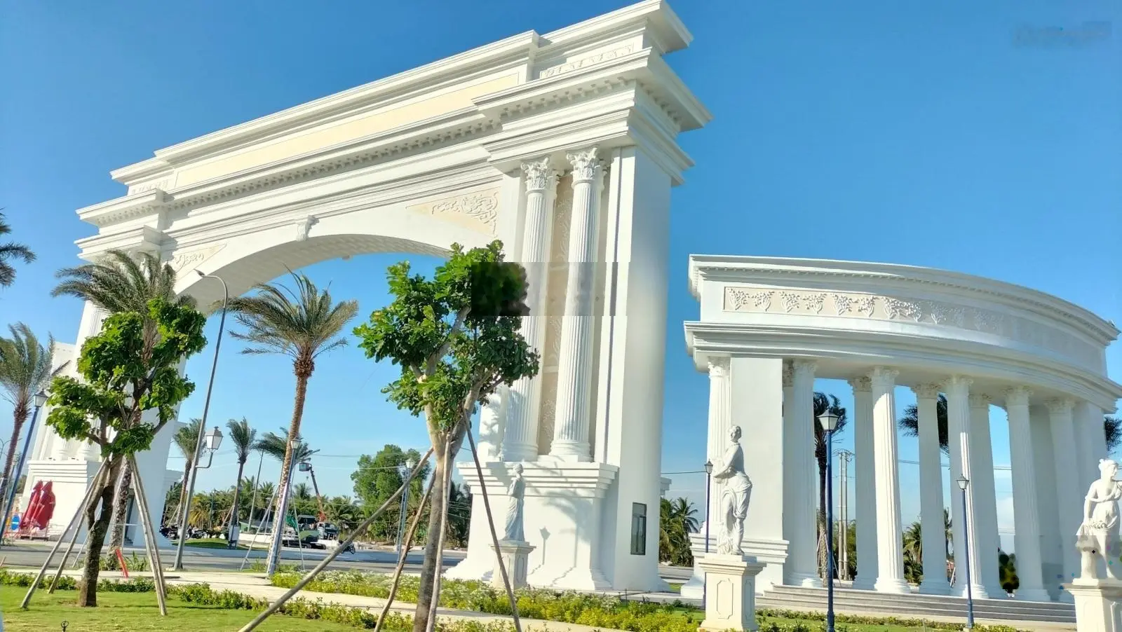 Nền đất 112m2 ngay Thị Trấn Thủ Thừa Long An đối diện trung tâm hành chính ngang 7m tiện ở và KD