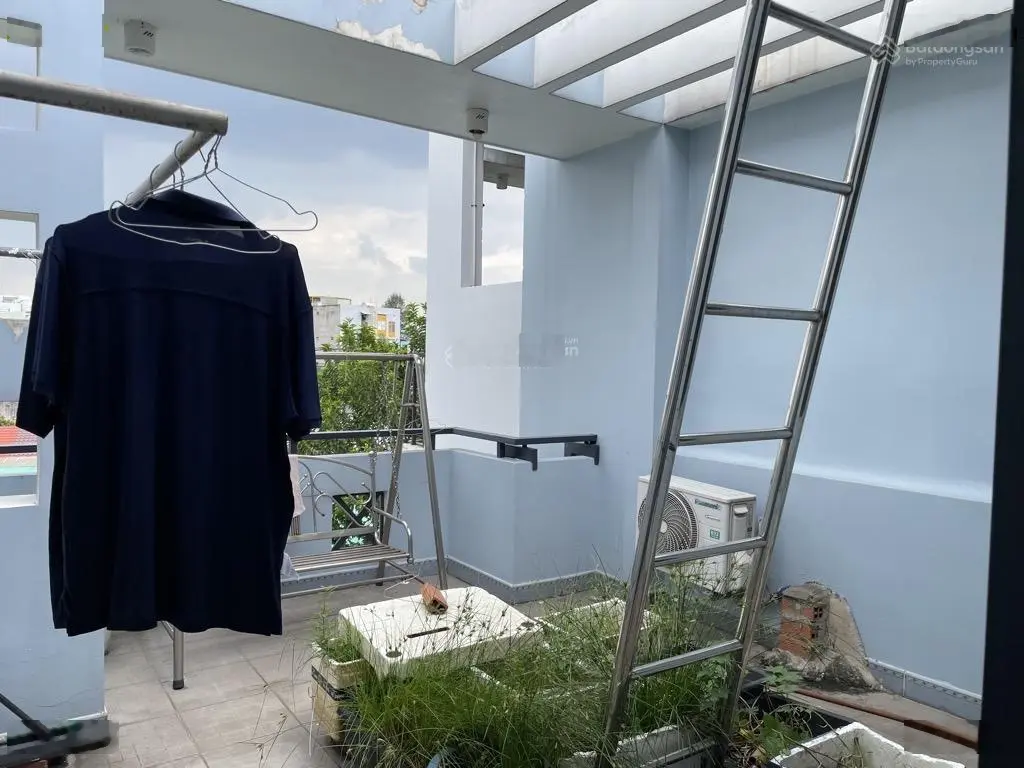 Nhà Hiếm Khó Tìm -Gần Trường Tân Trụ- Phường 15-Tân Bình- DT 85M- 3 Tầng Chắc Chắn-Xe Hơi Trong Nhà