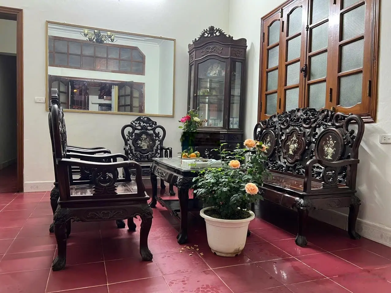 Chính chủ bán căn hộ 3 tầng phố Lãng Yên ô tô tránh