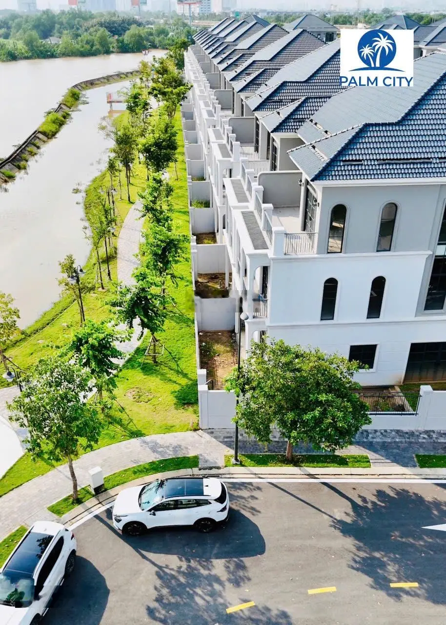 Bán nhà phố khu đô thị Quận 9, chỉ 8 tỷ/ căn